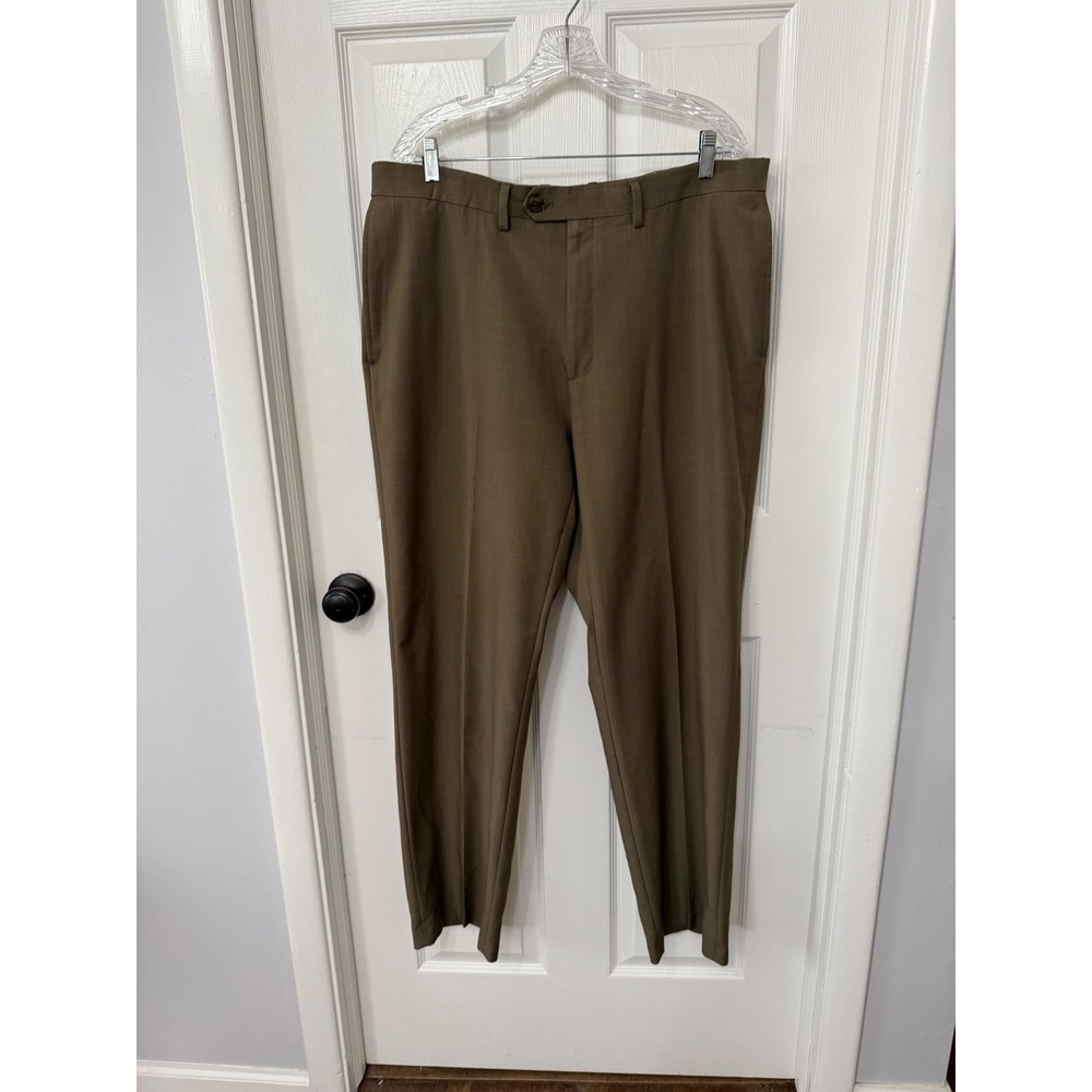 Haggar‎ Mens Classic Fit Dress Pants Olive Brown Repreve 38x32 Trousers